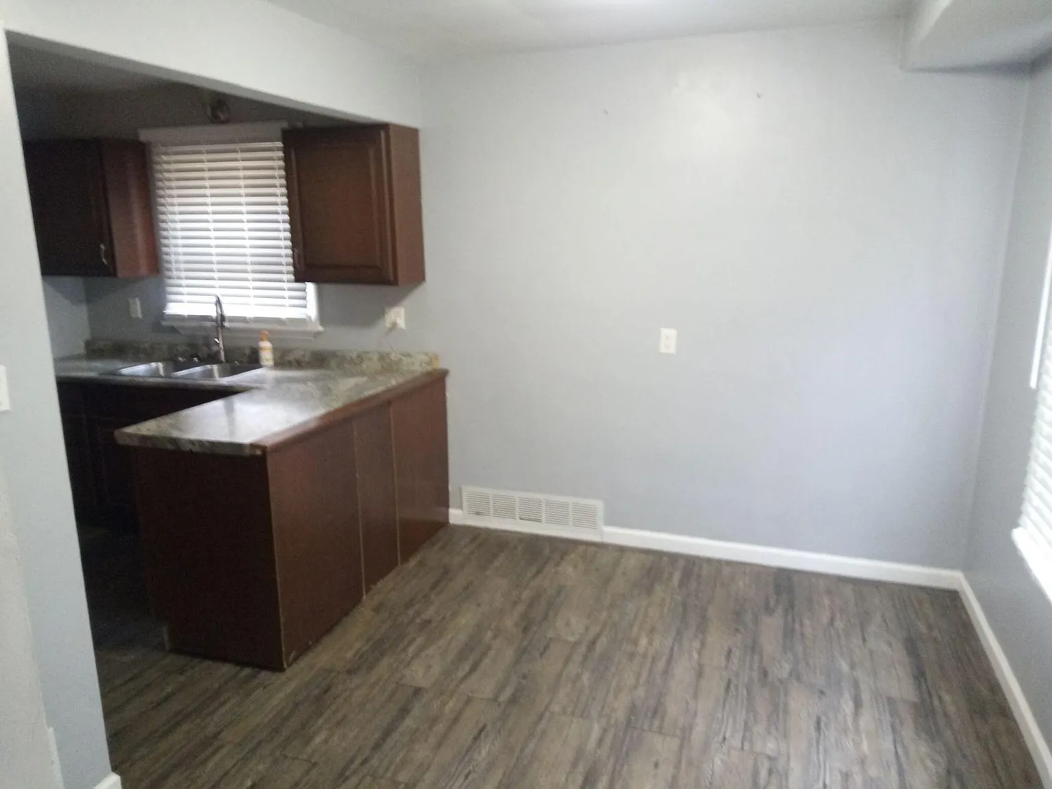 3 bed, 1218 sqft, $1,500 — Photo 3