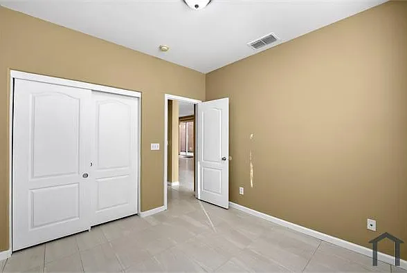 3245 Portage Way — Photo 9