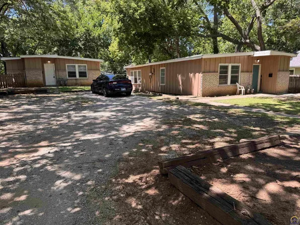 2511/2513 SW Buchanan St, Topeka, KS 66611