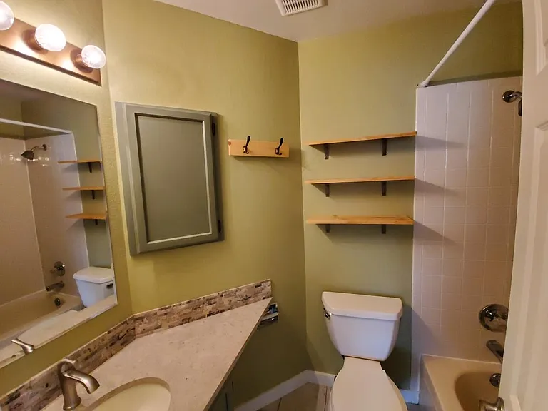 Bathroom #2