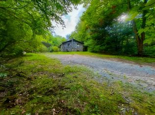 477 Howard Harmon Rd, Sugar Grove, NC 28679