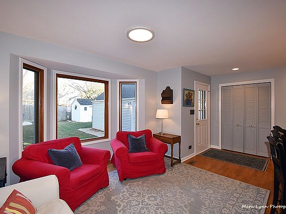 Family room with bay window