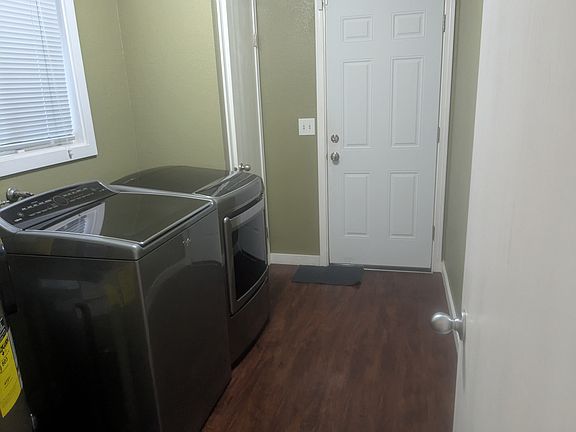 5th image of 12712 100th Ave NE #12712