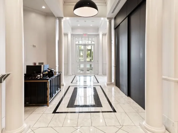 325 E Paces Ferry Rd NE, Atlanta, GA 30305