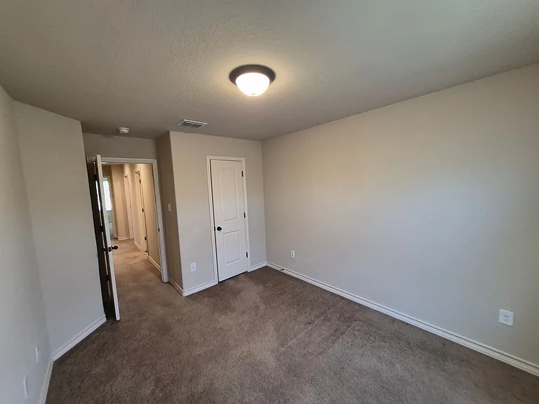 7042 Lakeview Dr #102 — Photo 18