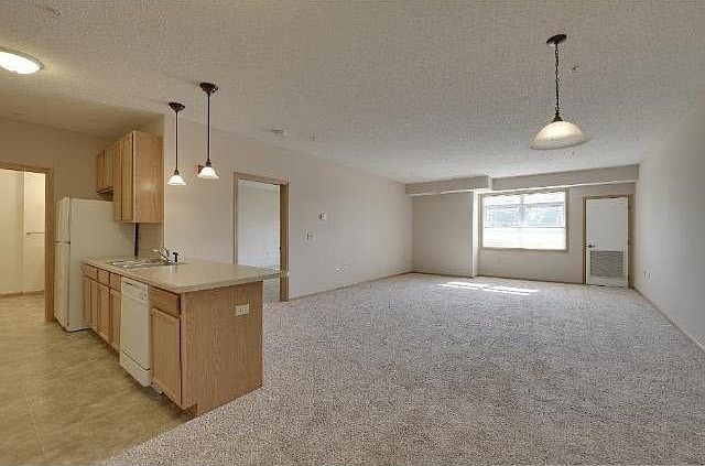 1st image of 2530 34th Street E