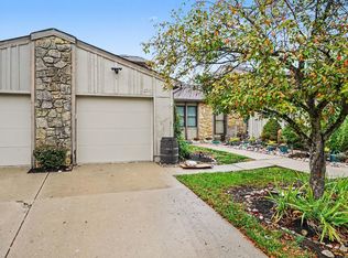 5340 Pros Dr, West Chester, OH 45069