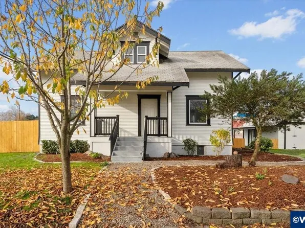 391 W 1st St, Halsey, OR 97348