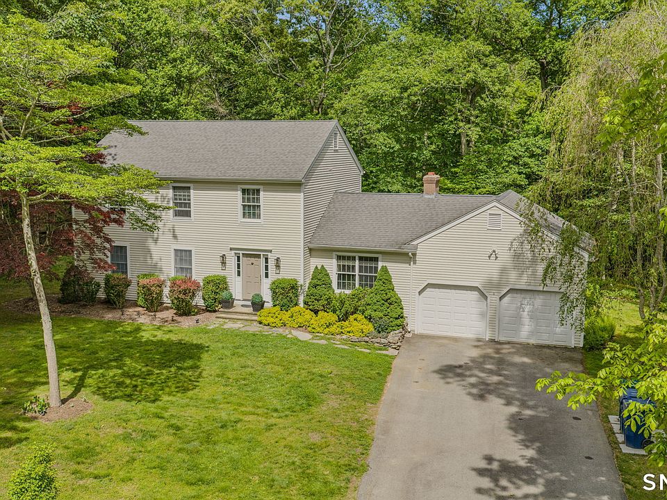 1st image of 10 Whitman Lane