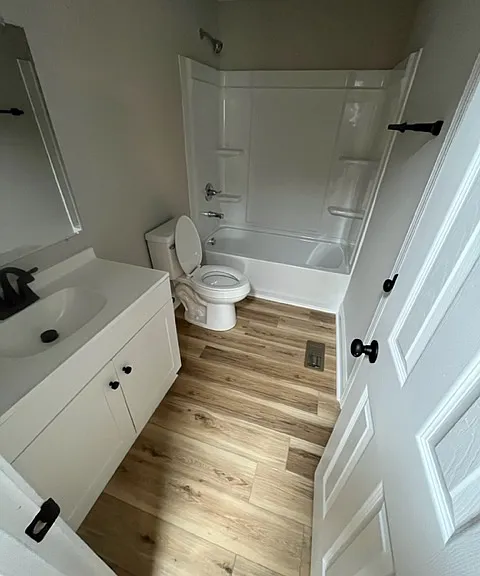 117 Philbeck St — Photo 10