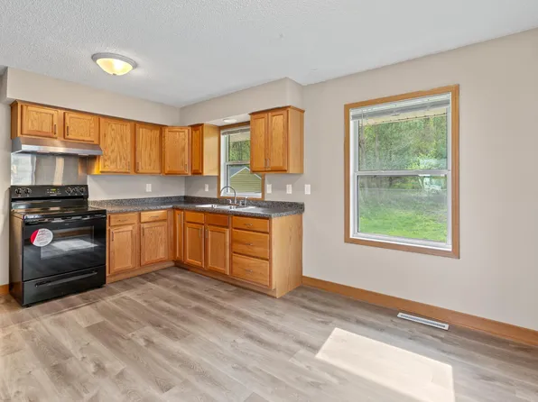 6039 Concord Blvd, Inver Grove Heights, MN 55076