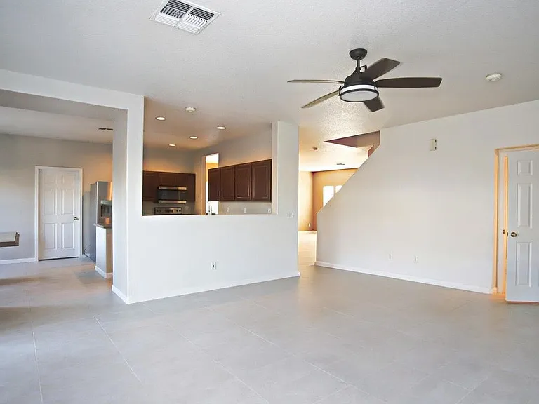 8833 S 13th Pl — Photo 18