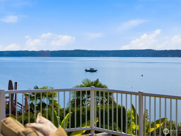 10213 Cherry Lane NW, Gig Harbor, WA 98332