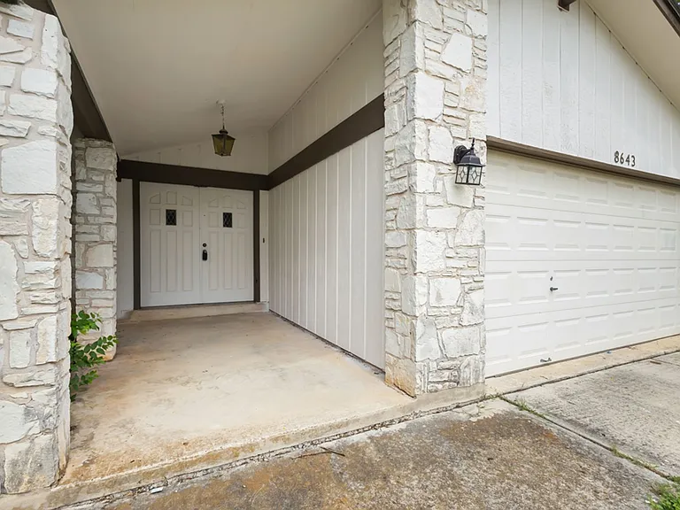 8643 Bristlecone St — Photo 3