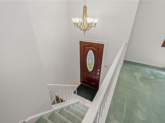 3rd image of 501 Fruitwood Dr