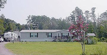 1st image of 4120 Saunders Dr