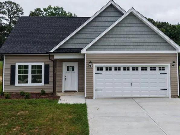 1175 Scarlet Oak Rd, Spring Hope, NC 27882