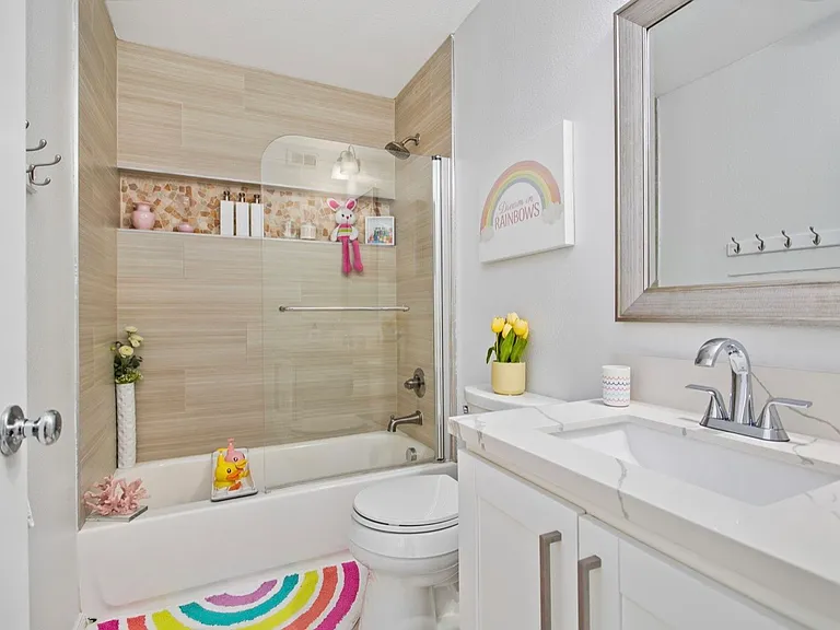 1633 Paseo Aurora — Photo 40
