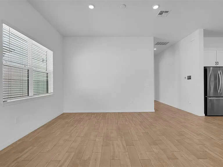10393 Park Estates Ave — Photo 18