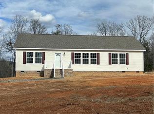 2300 Haymeadow Rd, Hays, NC 28635