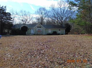 109 Shadowick Way, Seneca, SC 29672