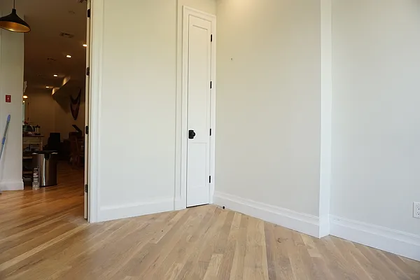 Rented by Rennit Inc. | media 41