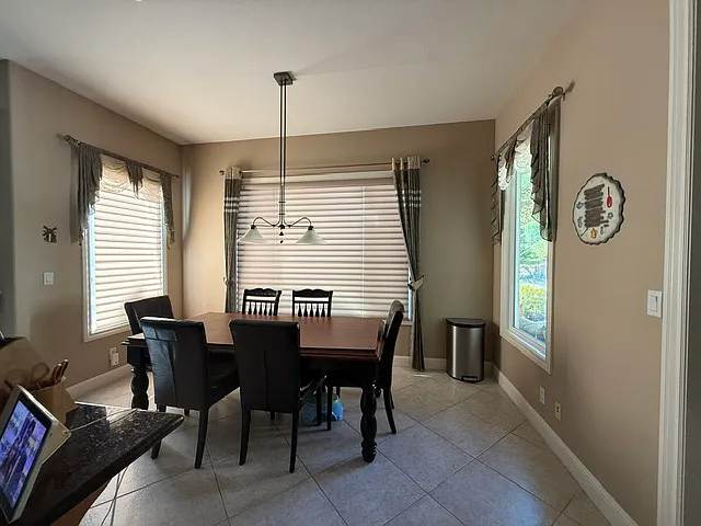 3581 Ashbourne Cir — Photo 15
