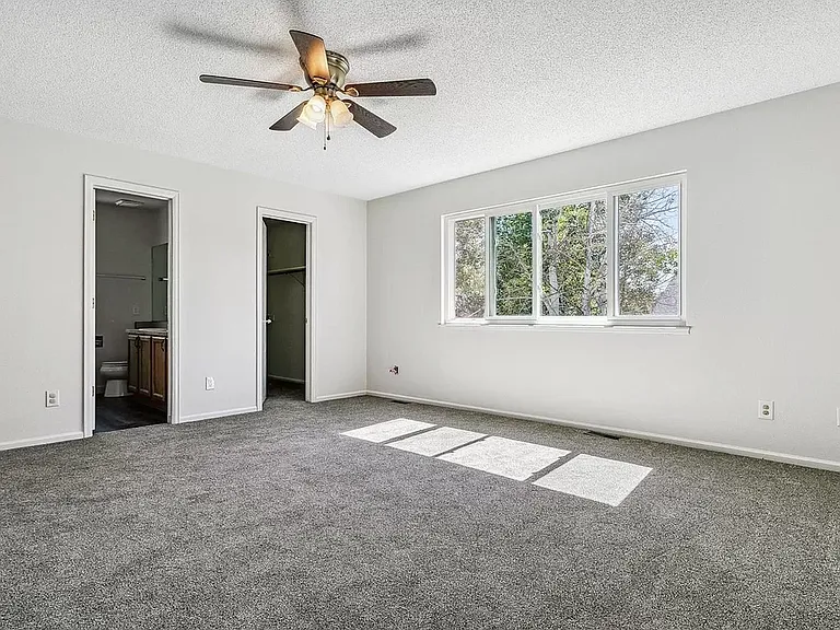 6945 Ashley Dr — Photo 21