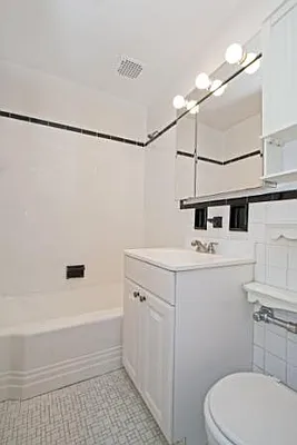 Sold by R New York | media 6