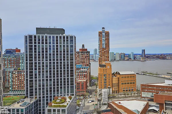 Sold by Brown Harris Stevens | media 8