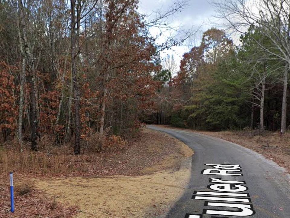 2nd image of 104 Fuller Rd