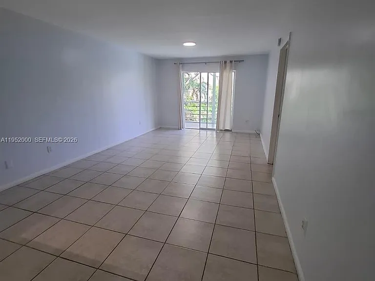 4111 Stirling Rd #308 — Photo 13