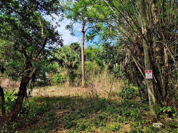 2nd image of 1202 Australian Avenue
