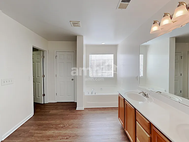 9015 Goldfields Dr — Photo 18