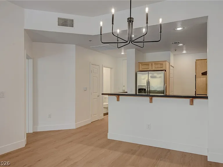 55 E Agate Ave #304 — Photo 9