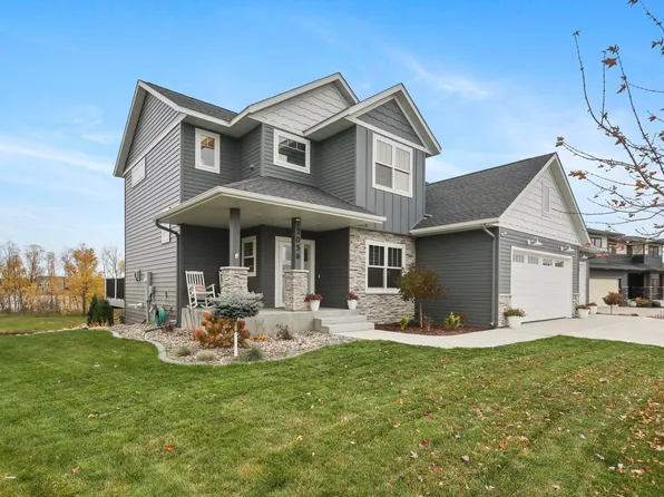 2036 Sandstone Loop N #N, Sartell, MN 56377