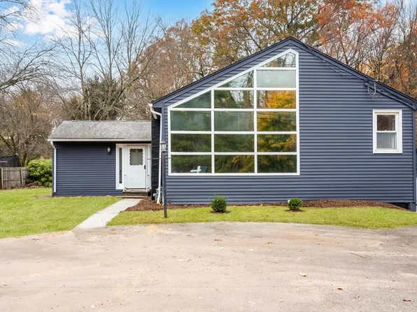 397 Southwick St, Feeding Hills, MA 01030