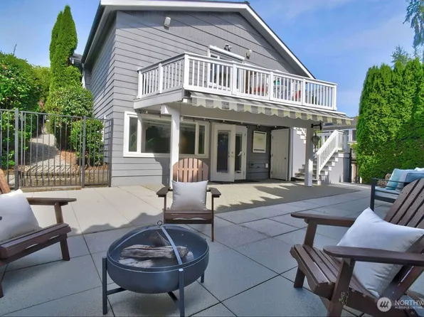 4030 26th Avenue W, Seattle, WA 98199