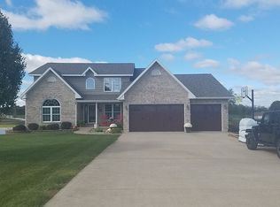 5460 Hidden Valley, Hannibal, MO 63401