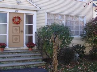 1673 Wyoming Ave #2, Kingston, PA 18704