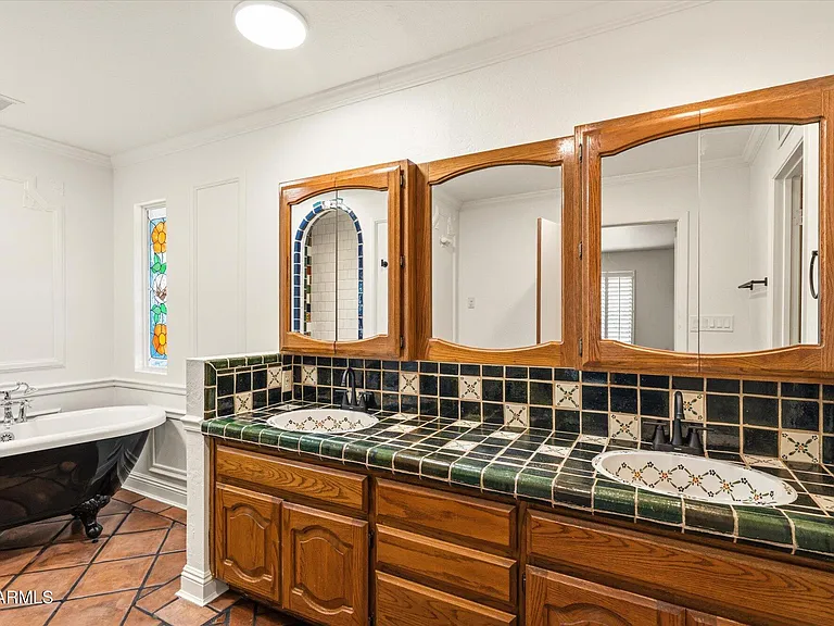 1756 W Echo Ln — Photo 20