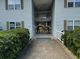 700 Simpson Rd APT 10, Anderson, SC 29621