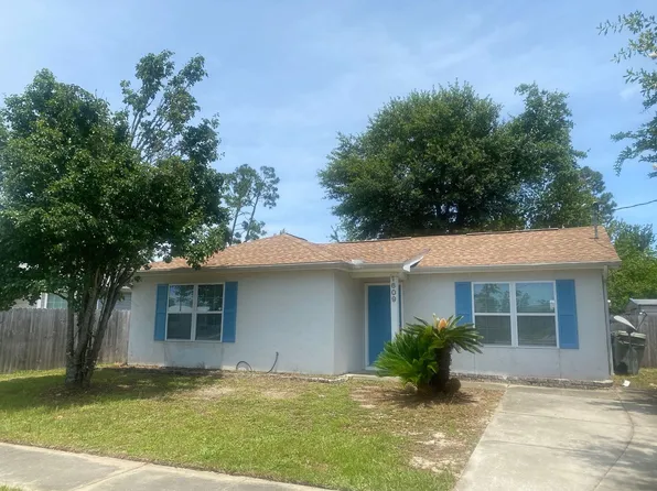 1609 Louisiana Ave, Lynn Haven, FL 32444