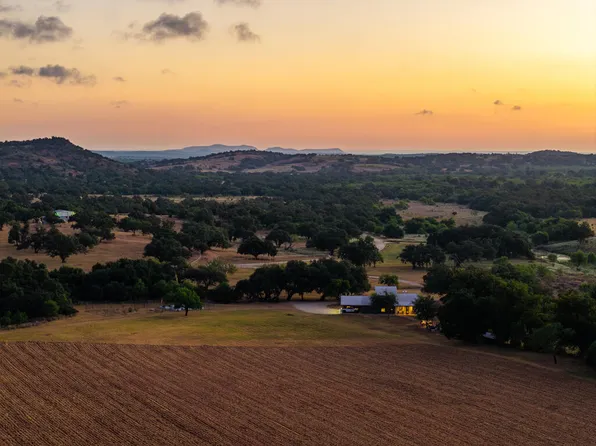 5998 Willow City Loop, Willow City, TX 78675