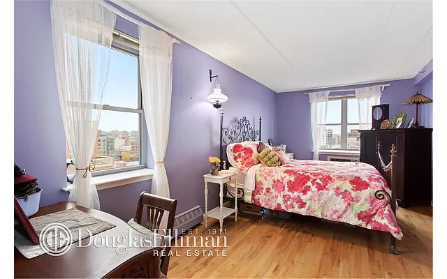 Sold by Douglas Elliman | media 19