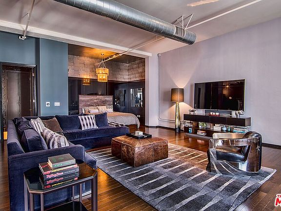 5th image of 1645 N Vine St #509