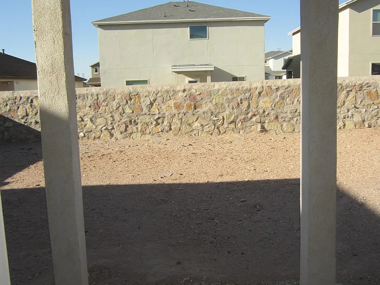 12253 Desert Cliff Ct — Photo 14