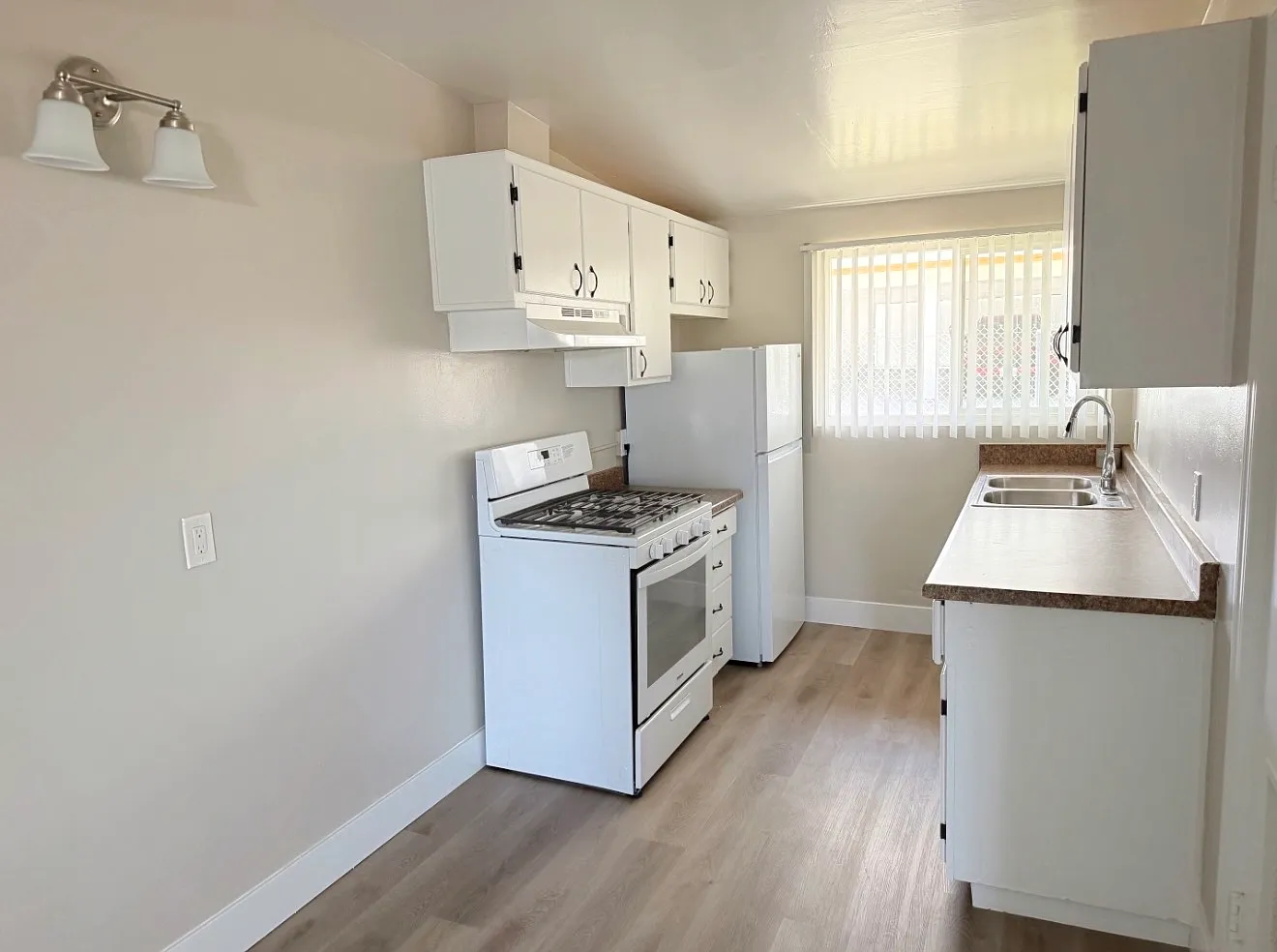 2 bed, $2,500 — Photo 4