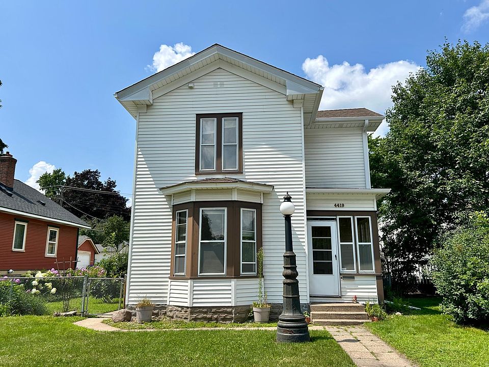 1st image of 4419 Queen Ave N