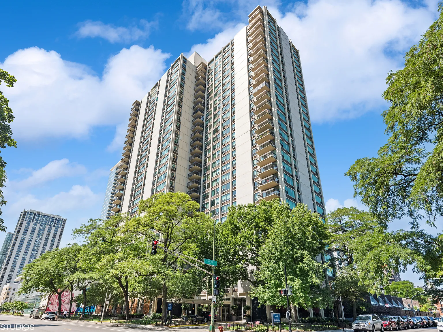2 bed, 1100 sqft, $3,800 — Photo 1